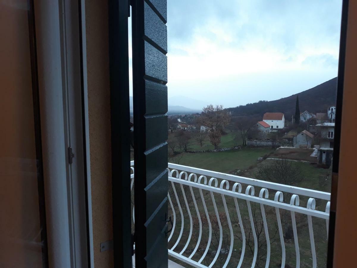 Holiday Home Jadric Osoje 外观 照片