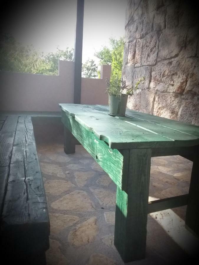 Holiday Home Jadric Osoje 外观 照片